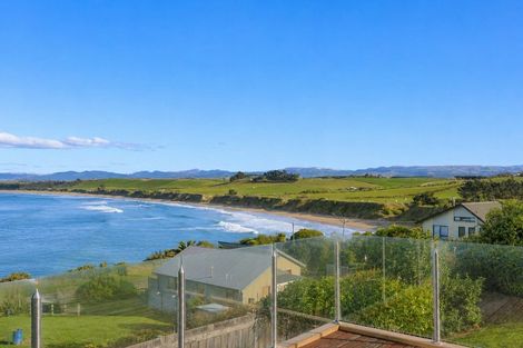 Photo of property in 28 Nasmyth Street, Kakanui, Oamaru, 9495