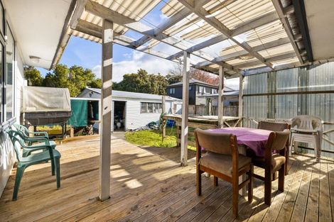 Photo of property in 63 Oakfield Crescent, Pukete, Hamilton, 3200