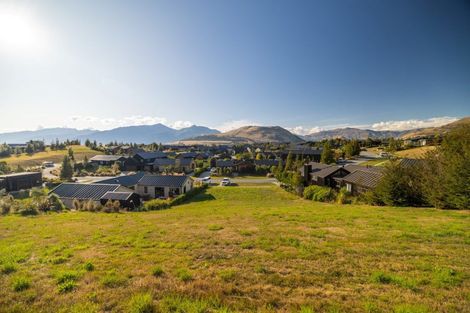 Photo of property in 19 Pendeen Crescent, Jacks Point, Queenstown, 9371