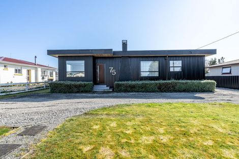 Photo of property in 75 Kitchener Street, Gore, 9710