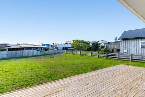 Photo of property in 4b Beachcomber Road, Mangawhai Heads, Mangawhai, 0505