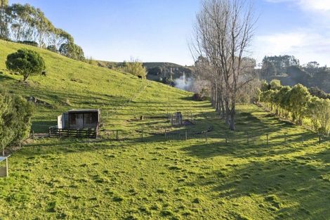 Photo of property in 39 County Heights Drive, Aokautere, Palmerston North, 4471
