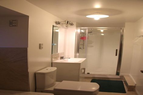 Photo of property in 3 Celeste Place, Totara Vale, Auckland, 0627