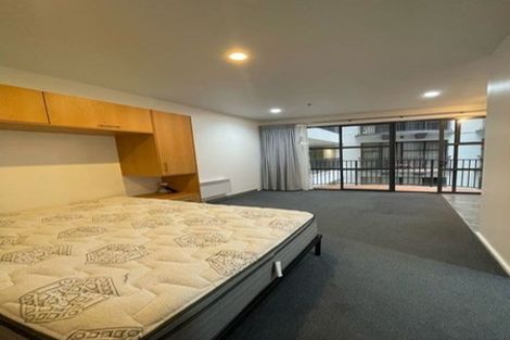 Photo of property in Atrium Apartments, 3i/154 The Terrace, Wellington Central, Wellington, 6011