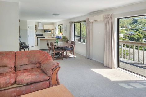 Photo of property in 42 Thatcher Crescent, Crofton Downs, Wellington, 6035