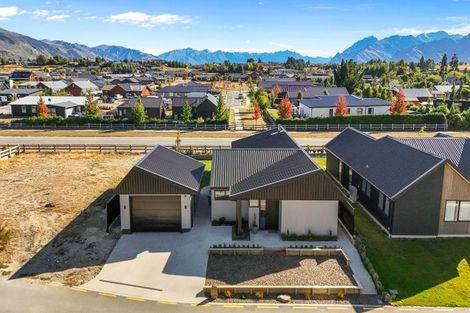 Photo of property in 25 Ellacott Lane, Lake Hawea, 9382