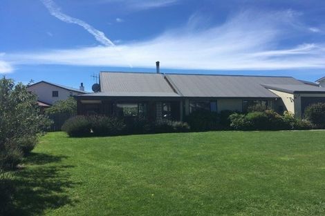 Photo of property in 34 Mataraki Place, Wanaka, 9305