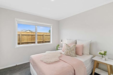 Photo of property in 6 Magnolia Place, Levin, 5510
