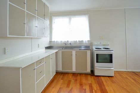 Photo of property in 55 Lipscombe Crescent, Havelock North, 4130
