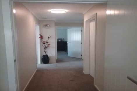 Photo of property in 19u5 Collins Avenue, Tawa, Wellington, 5028