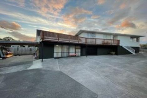 Photo of property in 57 Fairmount Road, Titirangi, Auckland, 0604