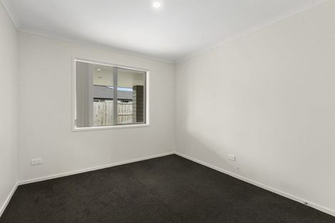 Photo of property in 8 Eastbank Drive, Katikati, 3129