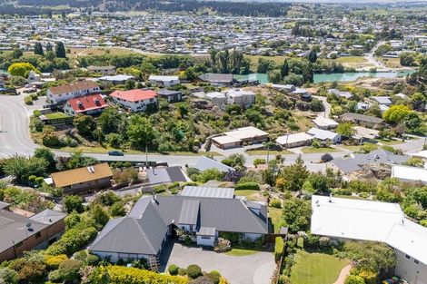 Photo of property in 13 Craig Place, Bridge Hill, Alexandra, 9320