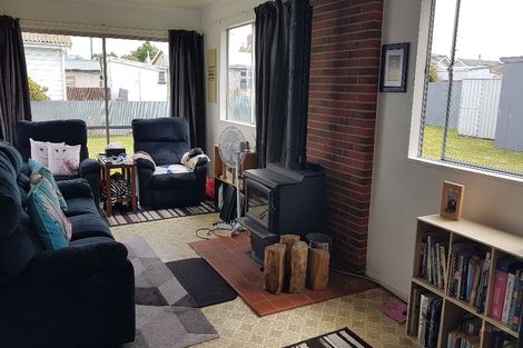 Photo of property in 58 Wilkin Street, Waimate, 7924