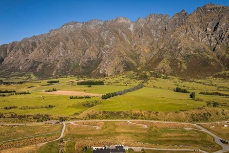 Photo of property in 6 Nathanael Place, Drift Bay, Queenstown, 9371