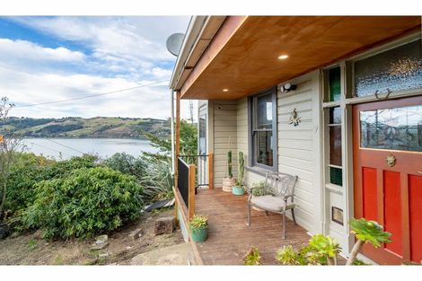 Photo of property in 7 Manuka Street, Ravensbourne, Dunedin, 9022