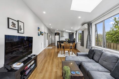 Photo of property in 29 Mascot Street, Tawa, Wellington, 5028