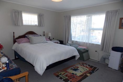 Photo of property in 45 Sutherland Crescent, Westbrook, Palmerston North, 4412