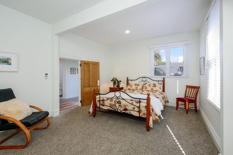 Photo of property in 99 Eglinton Road, Mornington, Dunedin, 9011