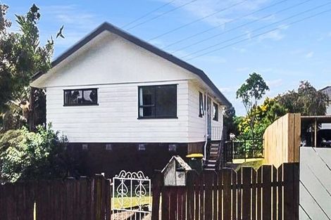 Photo of property in 6 Santiago Crescent, Unsworth Heights, Auckland, 0632