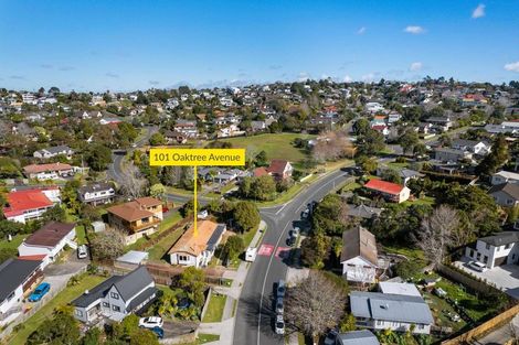 Photo of property in 101 Oaktree Avenue, Browns Bay, Auckland, 0630