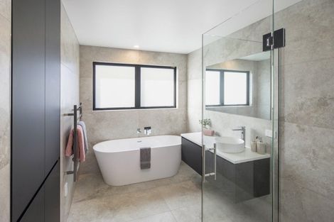 Photo of property in 2/61 Murray Place, St Albans, Christchurch, 8014