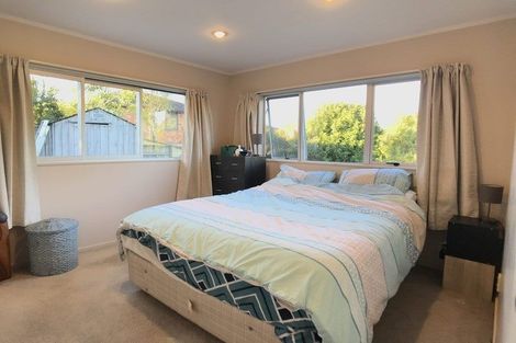 Photo of property in 10 Olwyn Place, Greenhithe, Auckland, 0632