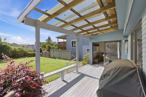Photo of property in 49 Ngakoti Street, Urenui, 4375