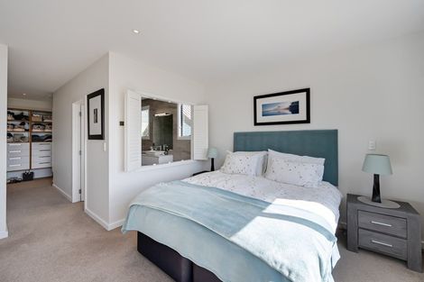 Photo of property in 37 Mcadam Drive, Jacks Point, Queenstown, 9371