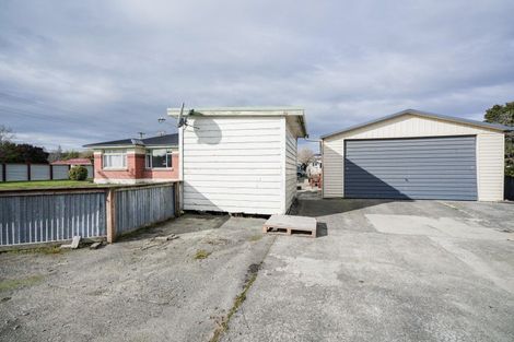 Photo of property in 89 Half Mile Road, Tuatapere, 9620