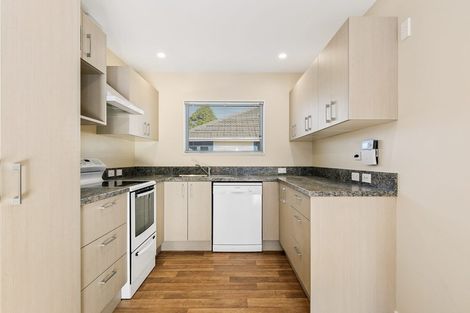 Photo of property in 2 Wildwood Avenue, Wainoni, Christchurch, 8061