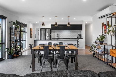 Photo of property in 14 Tara Crescent, Woodend, 7610