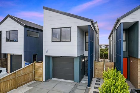 Photo of property in 33 John Gray Street, Papakura, 2110