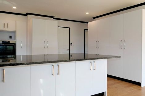 Photo of property in 27 College Drive, Paraparaumu, 5032
