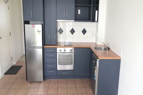 Photo of property in 102/2 Armoy Drive, East Tamaki, Auckland, 2016