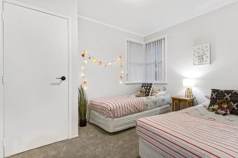 Photo of property in 2/18 Gray Avenue, Mangere East, Auckland, 2024