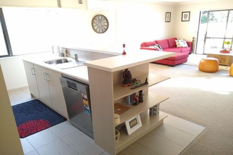 Photo of property in 12 Moonsail Drive, Whitby, Porirua, 5024