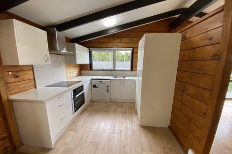 Photo of property in 26 Seaview Road, Glenfield, Auckland, 0629