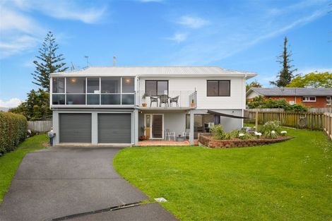 Photo of property in 9 Chorley Avenue, Massey, Auckland, 0614
