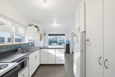 Photo of property in 24 Hill Road, Bay View, Napier, 4104