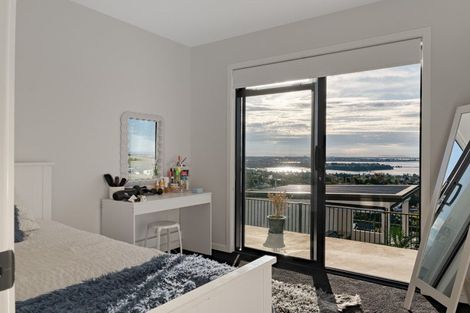 Photo of property in 42 Oceana Drive, Welcome Bay, Tauranga, 3175