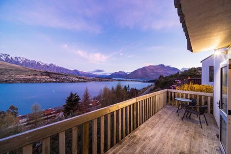 Photo of property in 6a Gum Lane, Queenstown, 9300