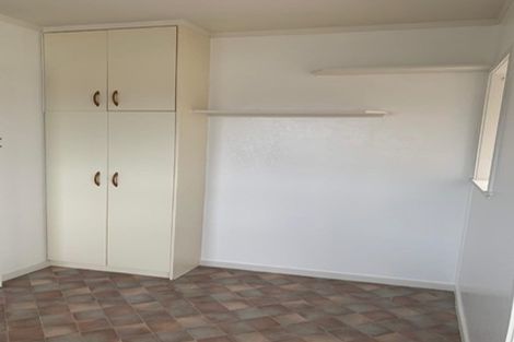 Photo of property in 2/70 Bentley Avenue, Glenfield, Auckland, 0629