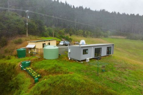 Photo of property in 60 Summer Road, Tinopai, Matakohe, 0593