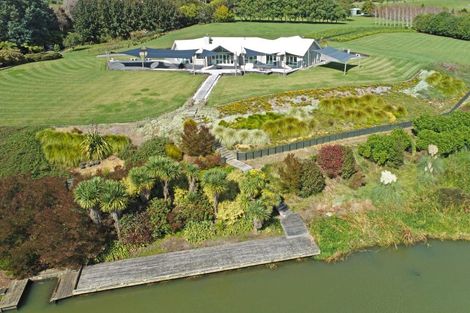 Photo of property in 80a Blackbridge Road, Karaka, Papakura, 2580