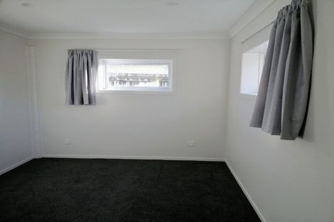 Photo of property in 106 Kingswood Road, Brookfield, Tauranga, 3110