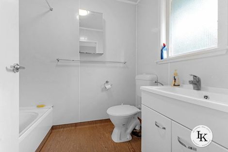 Photo of property in 146f Great South Road, Manurewa, Auckland, 2102