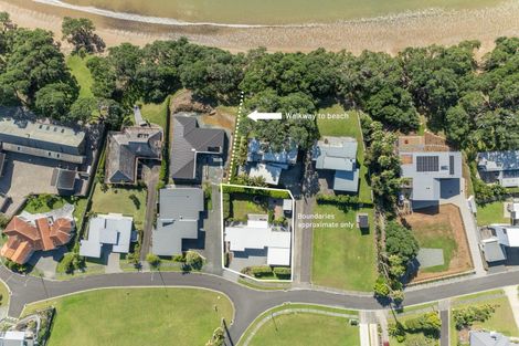 Photo of property in 38 Bayside Drive, Coopers Beach, 0420
