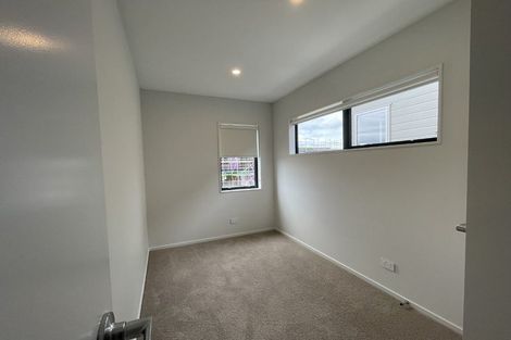 Photo of property in 6 Viridian Avenue, Rosehill, 2113