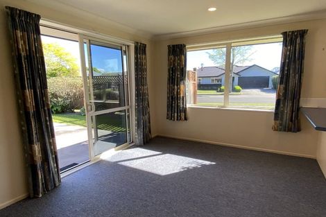 Photo of property in 15 Mounter Avenue, Northwood, Christchurch, 8051